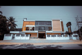 Hotels in Poonoor
